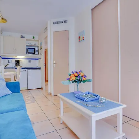 2 Pieces Plein Centre, Terrasse, Parking Apartment Menton