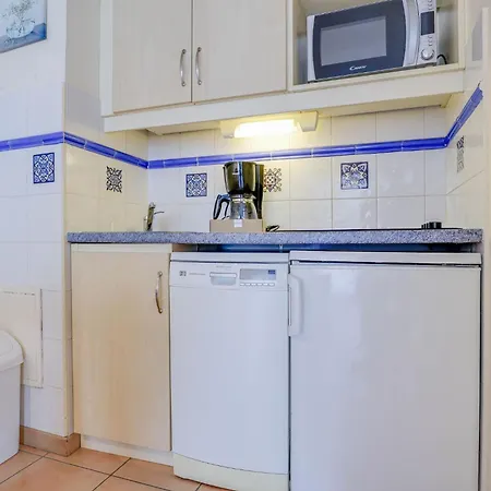 Apartment 2 Pieces Plein Centre, Terrasse, Parking Menton